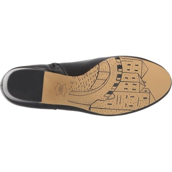 Bella Vita Women's Diaz Booties - Picture 4 of 6